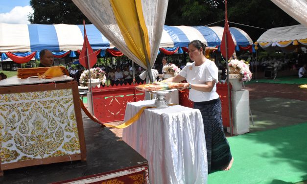 หนองคาย ทันตแพทย์หญิง ดร.จิดาภา  สุนทรธนากุล ที่ปรึกษา รมช.ว่าการกระทรวงมหาดไทย เป็นประธาน ฌาปนกิจศพพระที่มรณภาพด้วยโรคประจำตัว