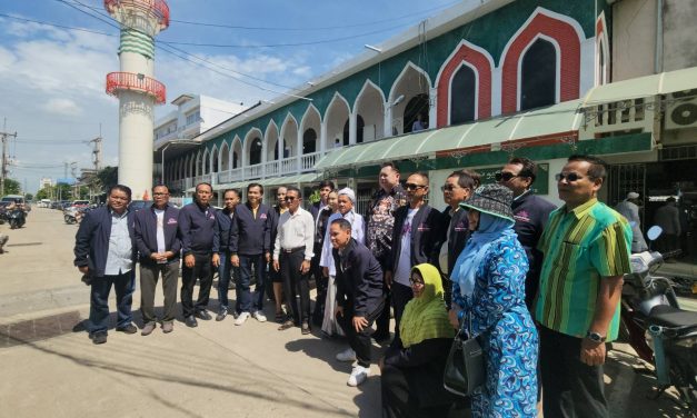 ปทุมธานี จ่ายุทธเปิดศูนย์รับร้องทุกข์ในชุมชนมุสลิมและ ออนไลน์ เป้าหมายเพื่อลุยแก้ปัญหาทันที