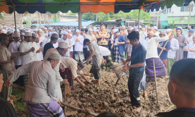 ปทุมธานี ชาวมุสลิมปลื้มจ่ายุทธ ช่วยเหลือชาวบ้านพัฒนาความเจริญให้ชุมชนมุสลิม