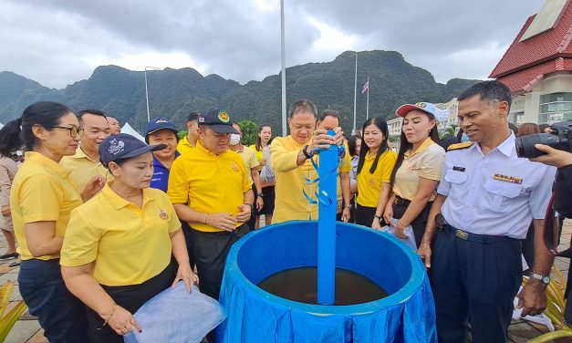 จังหวัดพังงาปล่อยพันธุ์สัตว์น้ำ เนื่องในวันประมงแห่งชาติ