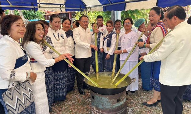 อุดรธานี อำเภอกุดจับ เปิดกิจกรรม “ประเพณีกวนข้าวทิพย์