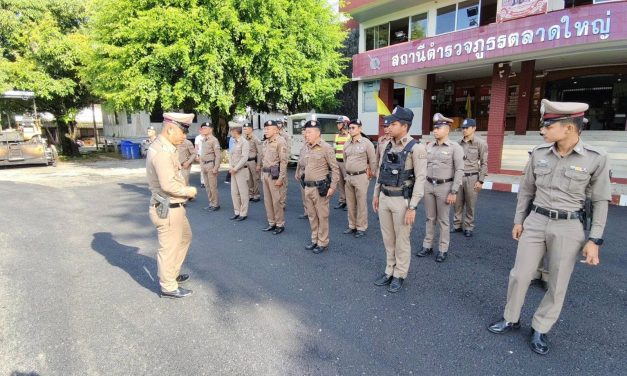 พังงา ตำรวจออกหมายจับหนุ่มฆ่าแทงสาว 28 ปีเสียชีวิตขณะที่ผู้ต้องหาเตรียมเข้ามอบตัว