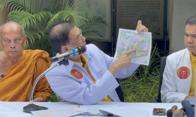 นนทบุรี พระพยอมพร้อมทนายกระดูกเหล็ก แถลงข่าวพ่นสีทับโฉนดกล้วยแขกปิดตำนานมีข้อพิพาท ยาวนานกว่า 20 ปี