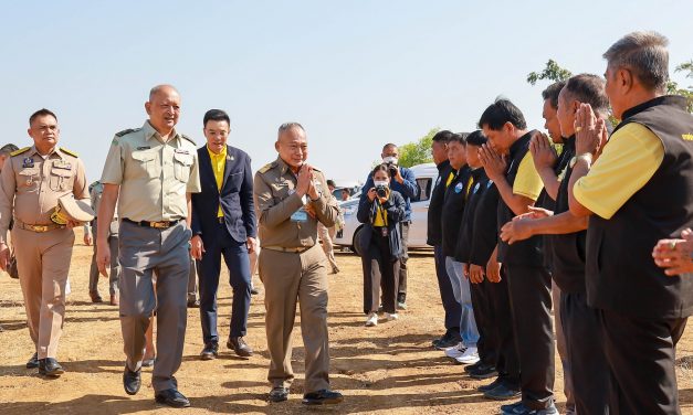 ราชเลขานุการในพระองค์พระบาทสมเด็จพระเจ้าอยู่หัว ลงพื้นที่ติดตามการพัฒนาพื้นที่บึงบอระเพ็ด จังหวัดนครสวรรค์